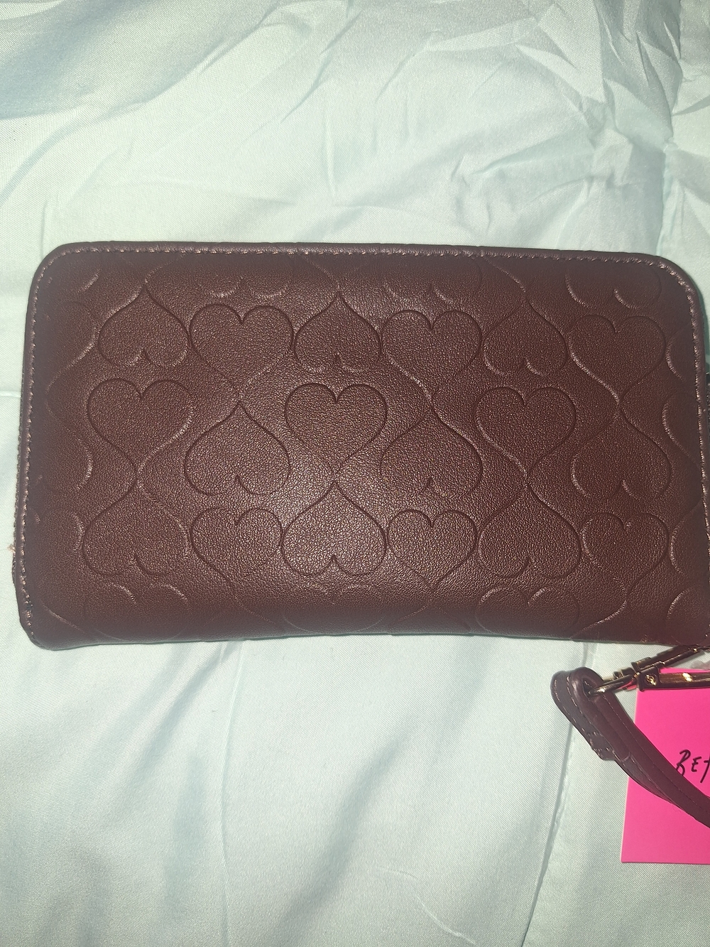 Betsey Johnson Brown Quilted Heart Wristlet Wallet - Picture 3 of 5
